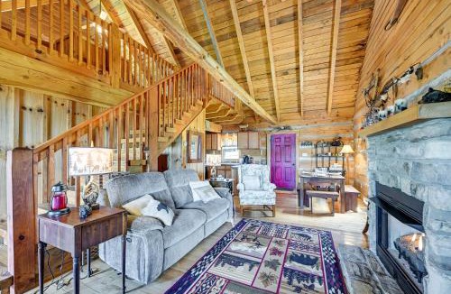 Vesta House | 2 Mi to Mabry Mill Mtn-View Cabin with Porch!