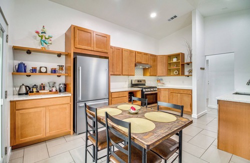 Westside House | 2 Mi to Petroglyph Nat’l Monument: Updated Home