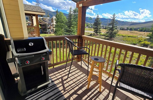 Summit Cove Condo | 2 Minutes to Keystone Ski Resort! Cozy, spacious and quiet condo with balcony