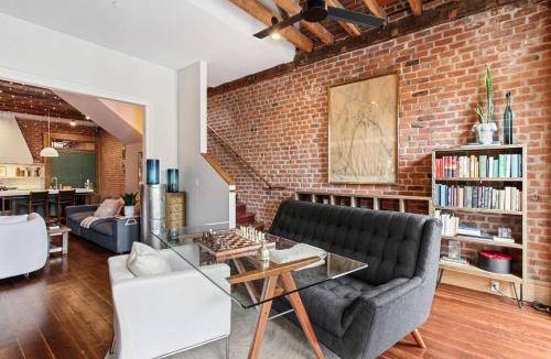 Lower Garden District Apartment | 201 m² Apartment ∙ 5 bedrooms ∙ 10 guests