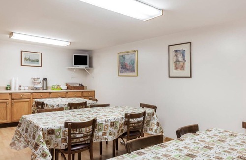 Elkton Hotel | 21 m² Hotel ∙ 127 guests