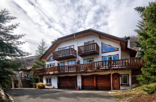 Vail Apartment | 2109 B Chamonix home
