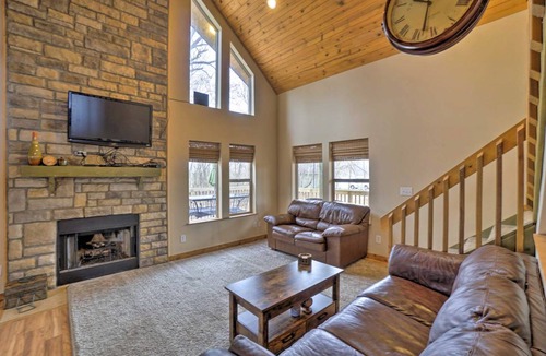 Buckeye Lake House | 211 m² House ∙ 5 bedrooms ∙ 10 guests
