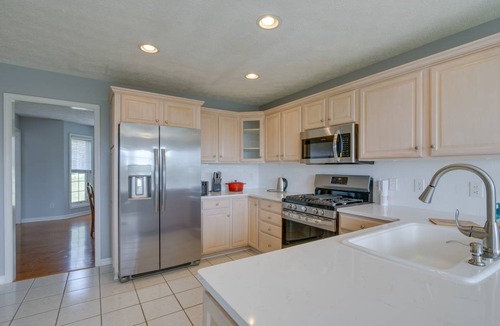 Lexington House | 213 m² House ∙ 3 bedrooms ∙ 6 guests