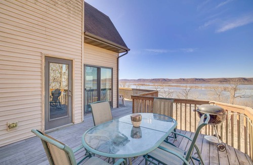 Vernon County House | 213 m² House ∙ 4 bedrooms ∙ 10 guests