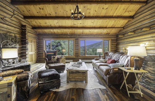 Lyons Cabin | 214 m² Cabin ∙ 3 bedrooms ∙ 6 guests