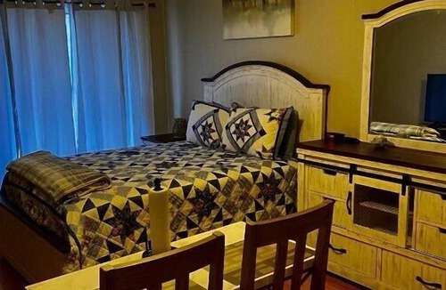 Summerlee Apartment | 221 Wolfe Creek Studios by Nancy Kay Homes Llc