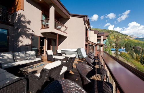 Purgatory House | 232 m² House ∙ 3 bedrooms ∙ 10 guests