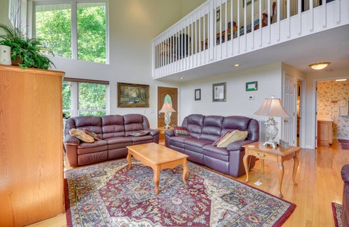 Dan River House | 232 m² House ∙ 3 bedrooms ∙ 9 guests