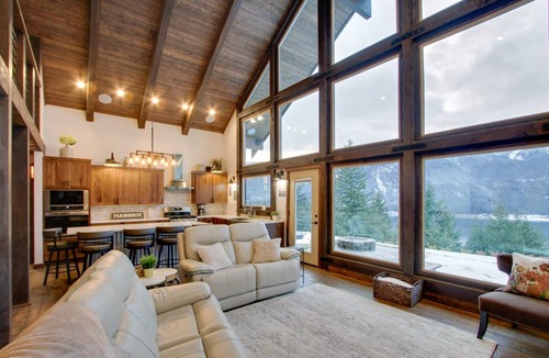 Cle Elum House | 232 m² House ∙ 3 bedrooms ∙ 8 guests
