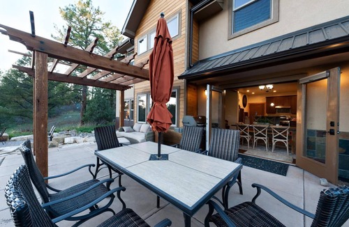 Durango House | 232 m² House ∙ 4 bedrooms ∙ 12 guests