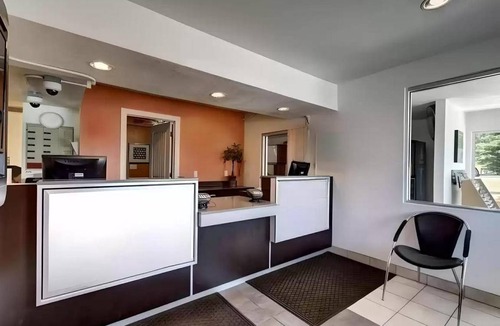 Midvale Hotel | 24 m² Hotel ∙ 4 guests