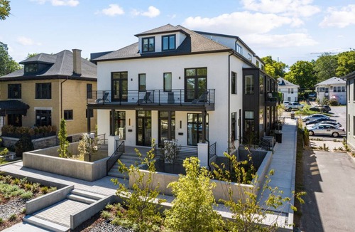 Midtown House | 246 m² House ∙ 4 bedrooms ∙ 8 guests