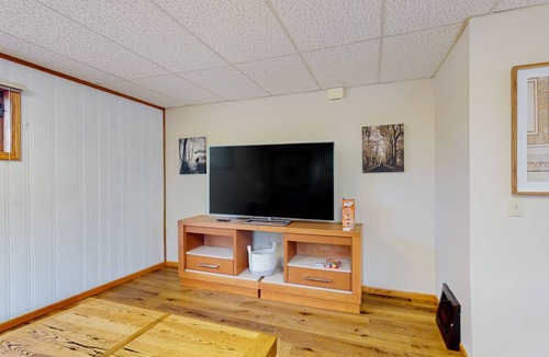 Baraboo House | 260 m² House ∙ 2 bedrooms ∙ 6 guests