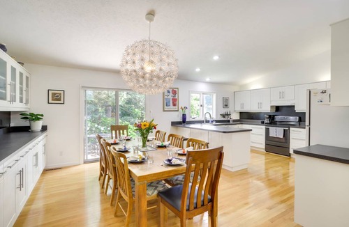 Granger House | 278 m² House ∙ 4 bedrooms ∙ 10 guests