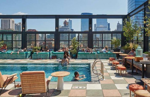 West Loop Hotel | 28 m² Hotel ∙ 127 guests