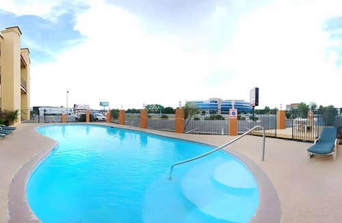 Northeast Heights House | 28 m² Motel ∙ 5 guests