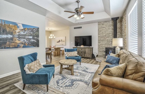Rainbow Valley House | 286 m² House ∙ 4 bedrooms ∙ 11 guests