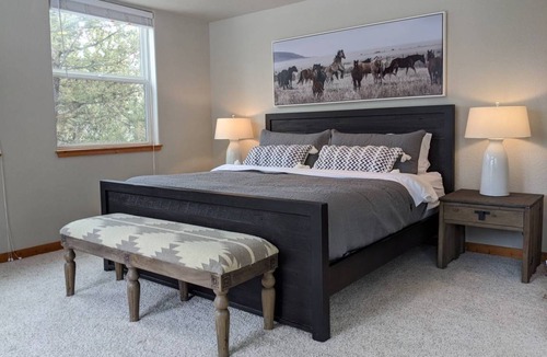 Rainbow Valley House | 286 m² House ∙ 4 bedrooms ∙ 11 guests