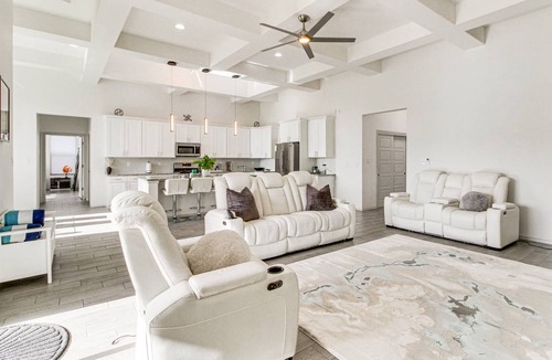 Rio Rancho House | 297 m² House ∙ 4 bedrooms ∙ 8 guests