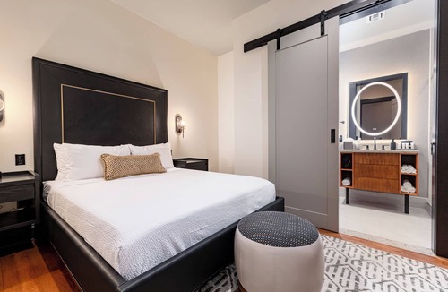French Quarter Hotel | 2BR Private Patio in Luxe Canal St Unit | The Mayfair