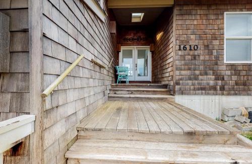 Bayshore House | 3 Bed 3 Bath Vacation home in Bayshore Beach Club