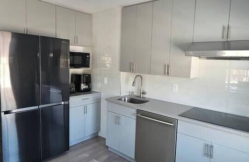 North New Hyde Park House | 3 Bedroom Renovated Model House