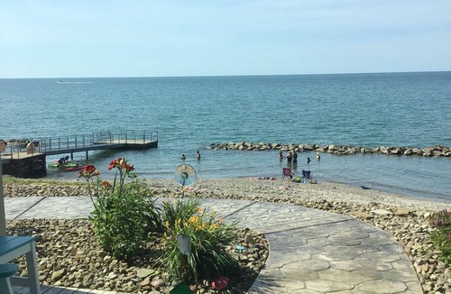 Geneva-on-the-Lake Condo | 3 BR/3Bath Lakefront condo-Sleeps 8 Beach level-indoor pool , private beach