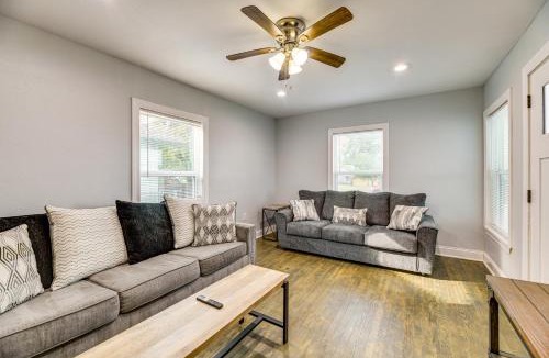 Del Mar House | 3 Mi to Beach Family Home in Corpus Christi!