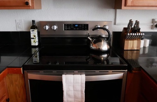 Copper Mountain Condo | 3 min Walk to Slopes, Great Views, Shared Hot Tub