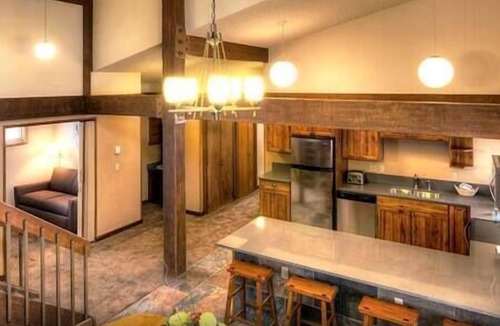 Woodmoor Resort | 3 Suite with Ski at Gold Point Resort, Breckenridge