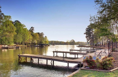 Misty River Cabin | 30 m² Lodge ∙ 2 bedrooms ∙ 127 guests