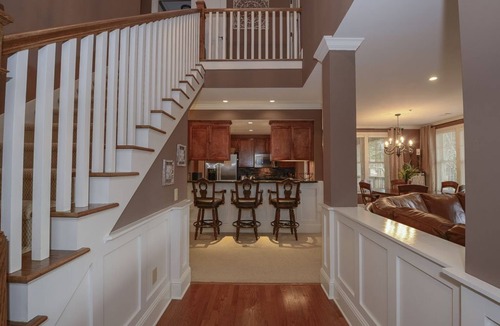 Lake Oconee Condo | 30% off until 2025 WOW!, Walk to Ritz, Fronts Golf Course, 3 King Beds, Book Now