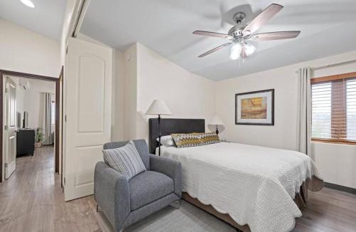 Kingsbury Apartment | 30 plus day Nomadic Worker's Country Comfort