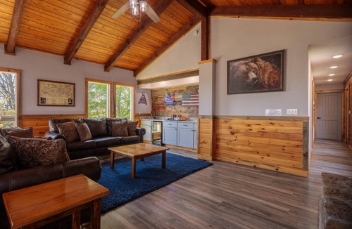 Kodak House | 303 m² House ∙ 4 bedrooms ∙ 8 guests