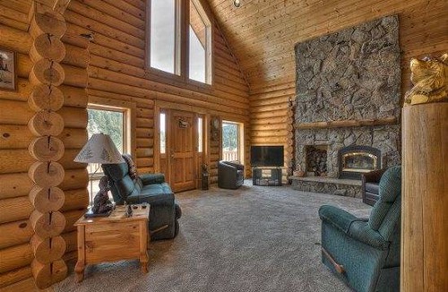 Lyons House | 343 m² House ∙ 4 bedrooms ∙ 9 guests