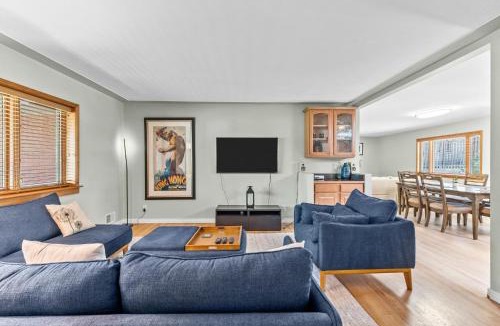 Bel Aire House | 3875 Dover St - Wheat Ridge