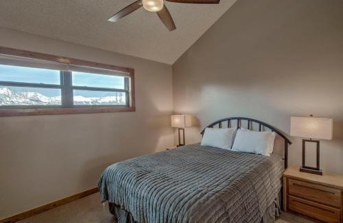 Baldy Mountain House | 3BD Next to Bus Stop, 8 Min To Gondola