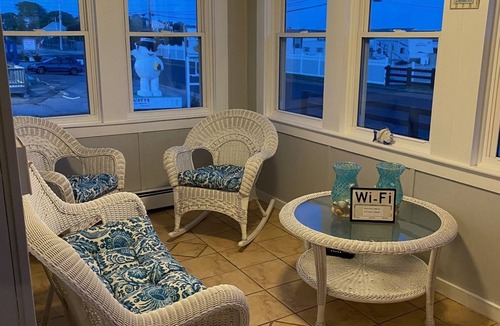 Westerly House | 3BR Vacation House w/Private Beach across the street