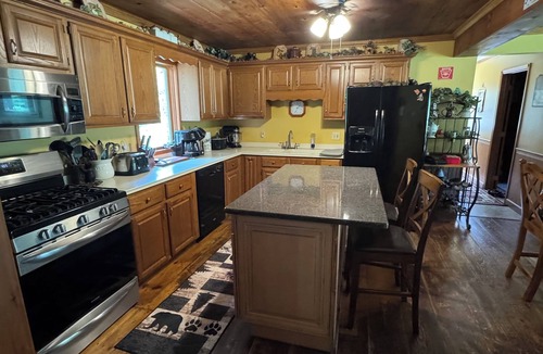 Benezette Cabin | 4 bedroom, Secluded 13 Acres on Bennetts Branch of the Sinnemahoning Creek.