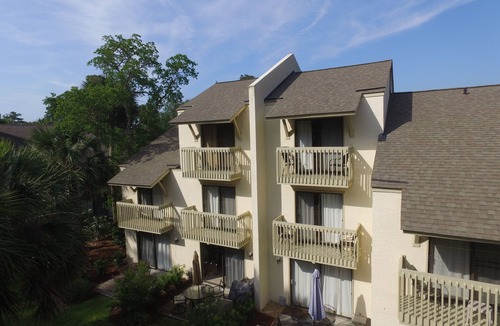 North Forest Beach House | 4 Bedroom w/pool in Downtown Hilton Head - walk to beach, shops and dining!