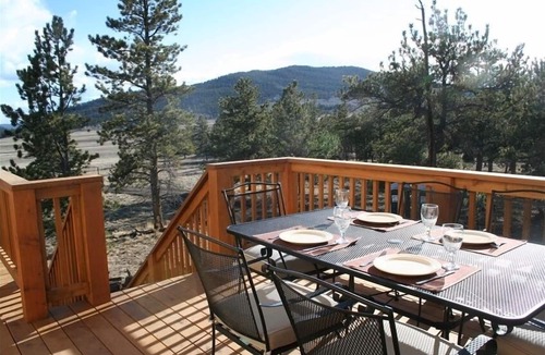 Hartsel Cabin | 4 BR Mountain Getaway, Borders National Forest