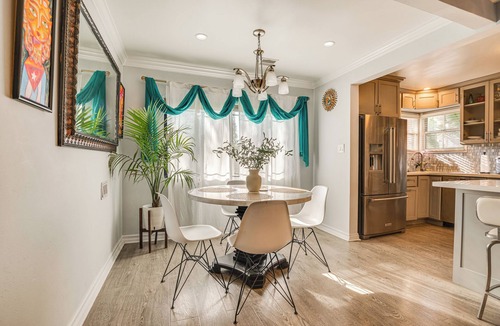 Mar Vista House | 4 Mi to Beach: Chic Los Angles Home w/Patio!
