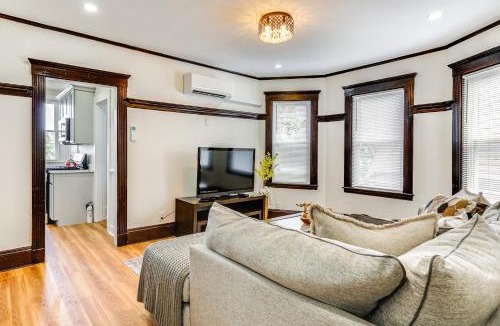 Fields Corner West Apartment | 4 Mi to Fenway Park Pet-Friendly Dorchester Apt!