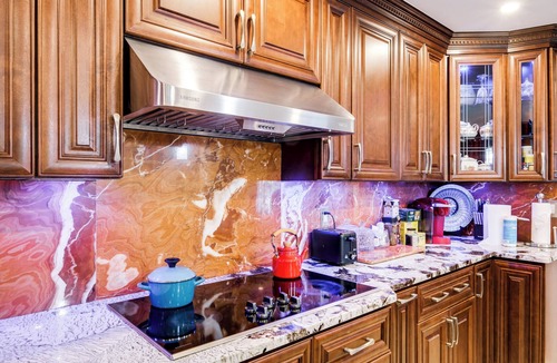 National Harbor House | 4 Mi to Nat'l Harbor: Spacious Gem in Maryland!