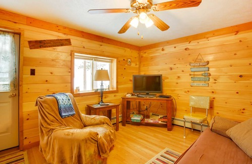 Interlochen House | 46 m² House ∙ 2 bedrooms ∙ 6 guests