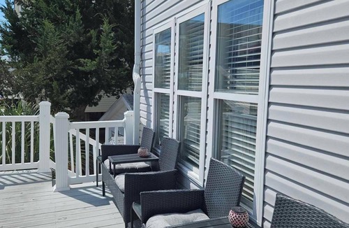 Surfside Beach House | 4BR/3BA Ocean View Beach House. 2 min walk to the beach. Wifi/Linen included