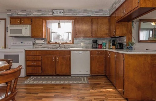 Plainwell House | 4BR Furnished Rental on Pine Lake Sept–May Rental 2900/month-includes utilities