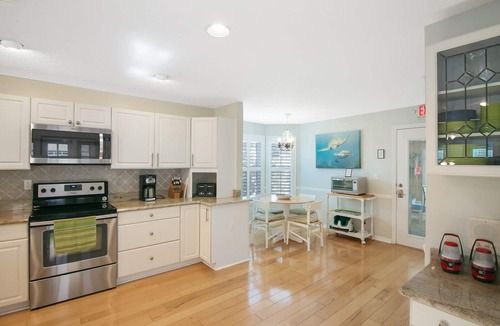 Port Canaveral House | 5 BD, 3 bath, 200 Yards to Cocoa Beach