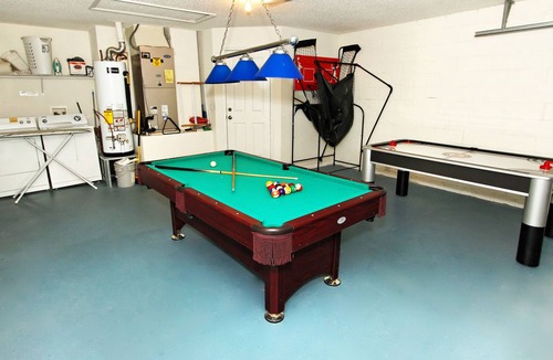 Westbury House | 5 BR / 3 BA Five Bedroom House In Davenport, Sleeps 12